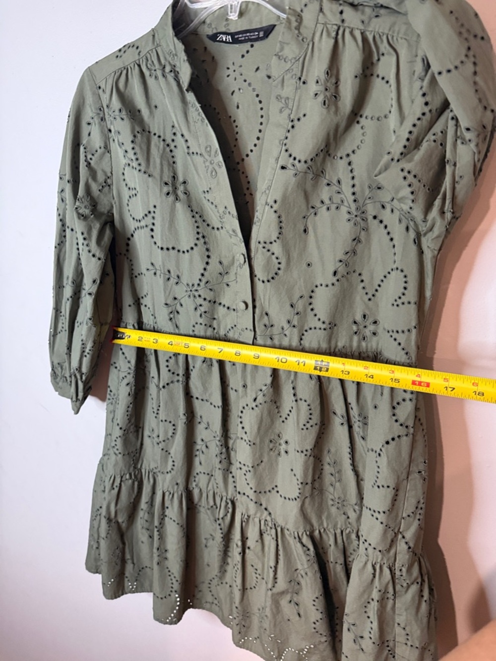 ZARA Olive Eyelet Tiered Mini Dress - Picture 6 of 9